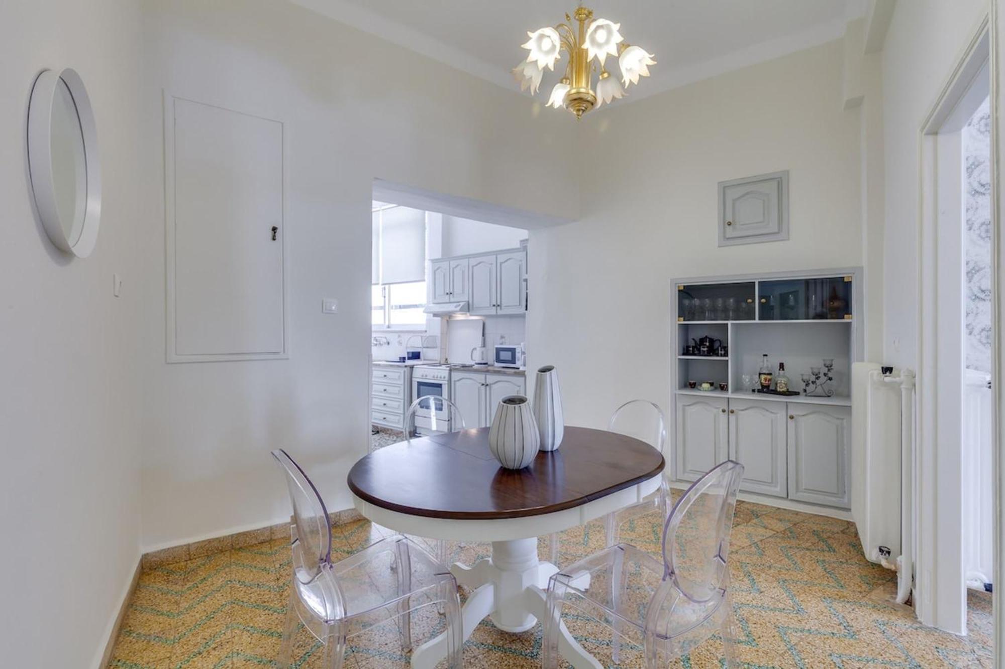 Samouil Apartment Steps From The Beach Chania  Exterior photo